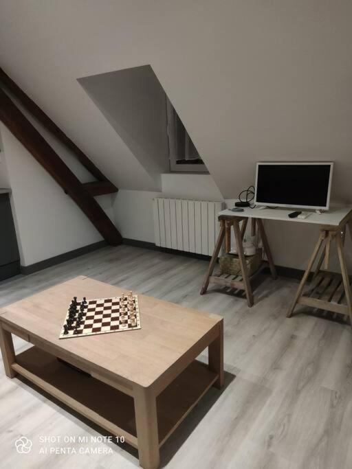 Appartement De Charme La Croix-Saint-Ouen Eksteriør bilde